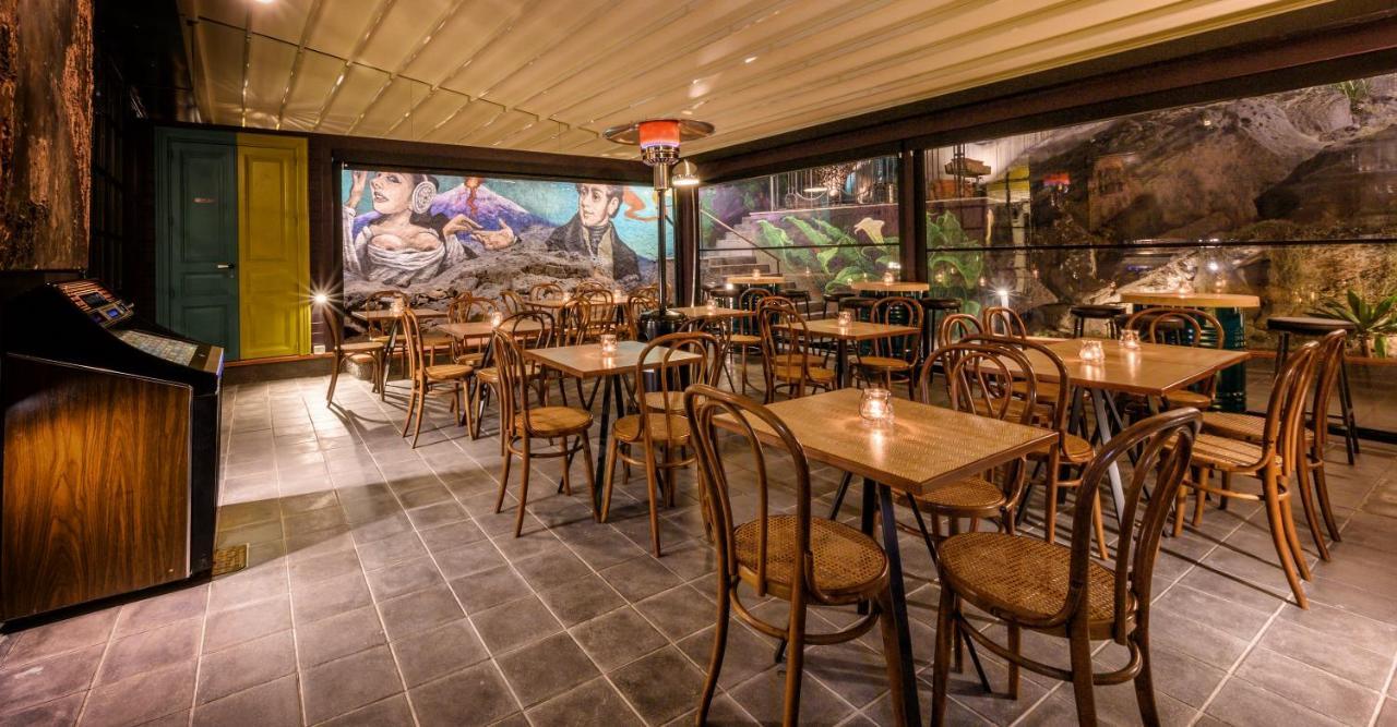 The Yard Hostel カターニア エクステリア 写真