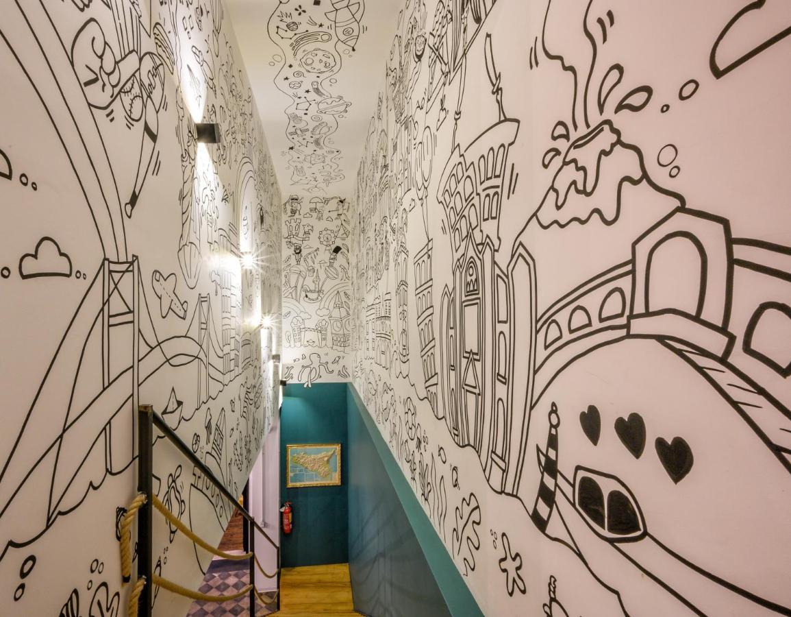The Yard Hostel カターニア エクステリア 写真