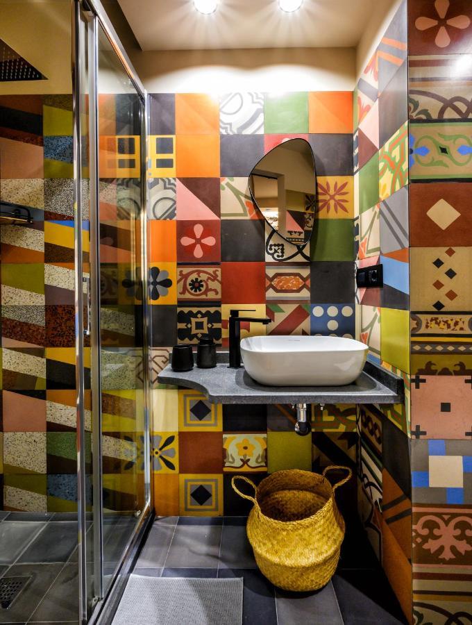 The Yard Hostel カターニア エクステリア 写真